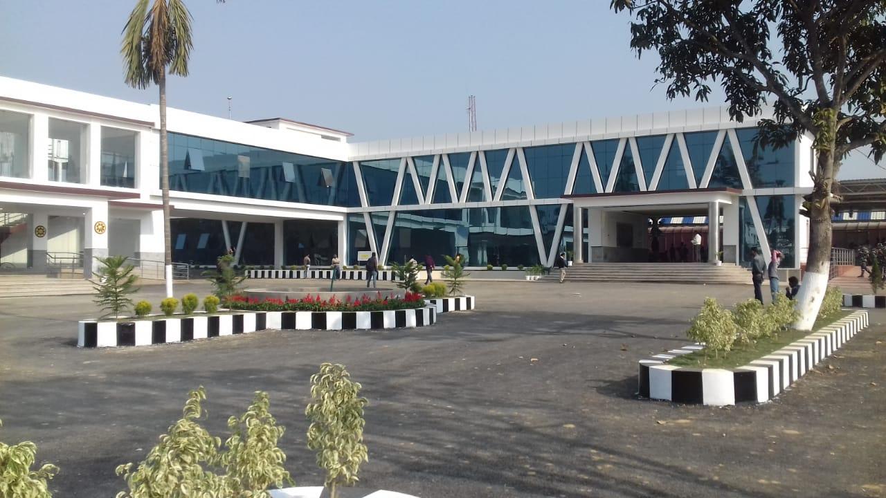 railway station